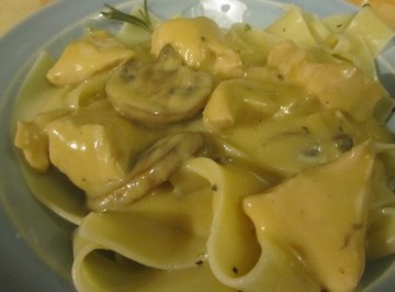 Creamy Chicken with Noodles